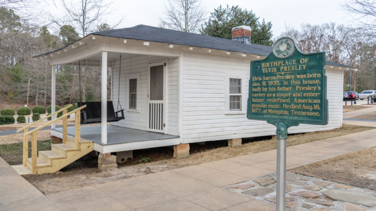 Elvis' birthplace home