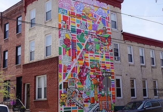 Shira Walinsky’s vibrant mural "Migrating Home" in Philadelphia. Image via @thehaya83 Instagram.