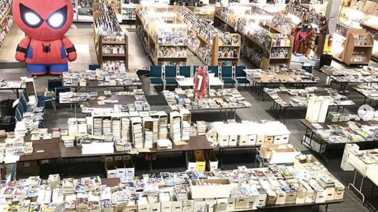 Mile High Comics Mega Store in Denver. Pic via Shutterstock.