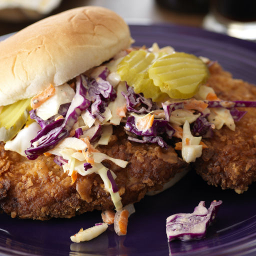 Pork tenderloin sandwich. Pic via Shutterstock.