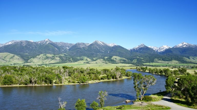 Yellowstone River, Montana. Photo credit: Shutterstock.