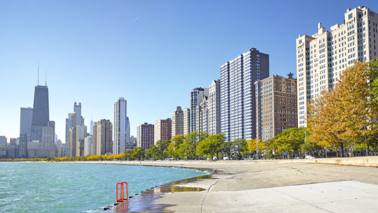 Lakefront Trail in Chicago. Photo by Shutterstock.