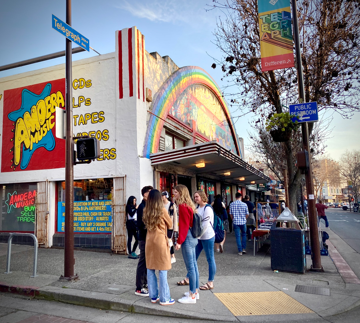 Amoeba Music in Berkeley, Calif. The history of Amoeba Music