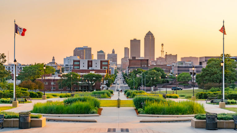 Downtown Des Moines. Photo via Shutterstock.