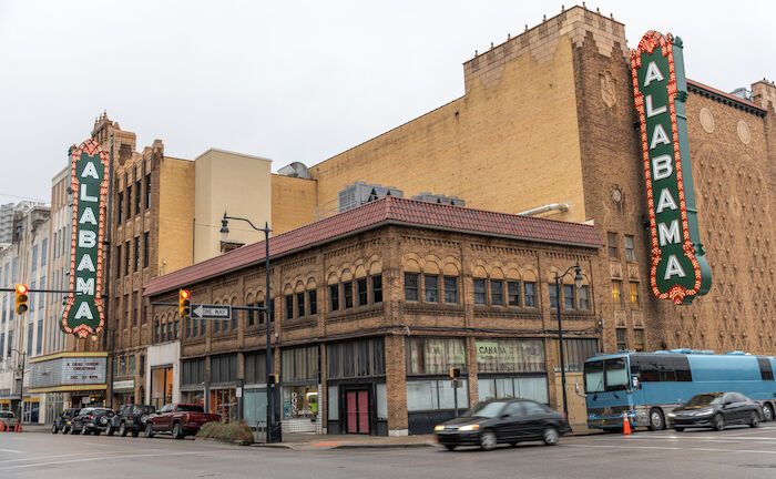 Alabama Theatre in Birmingham, Alabama. Photo by Shutterstock.