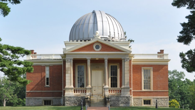 Cincinnati Observatory in Cincinnati, Ohio. Pic via Shutterstock.