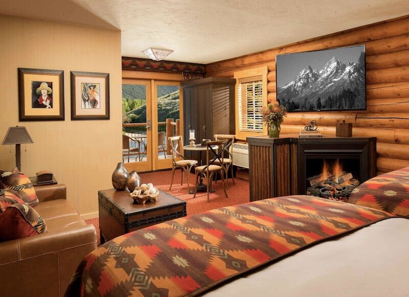 Room at the Rustic Inn Creekside Resort and Spa