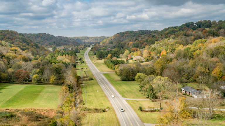 Natchez Trace Parkway. Photo via Shutterstock.