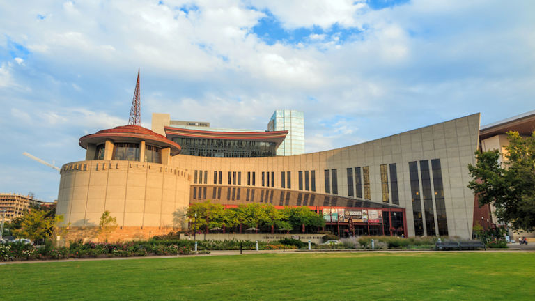 The Country Music Hall of Fame. Photo via Shutterstock.