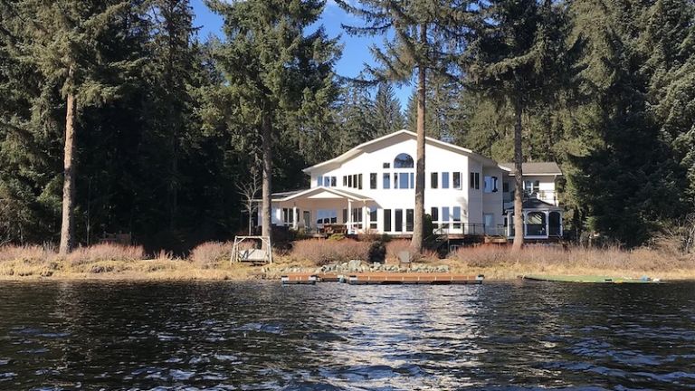 Auke Lake B&B