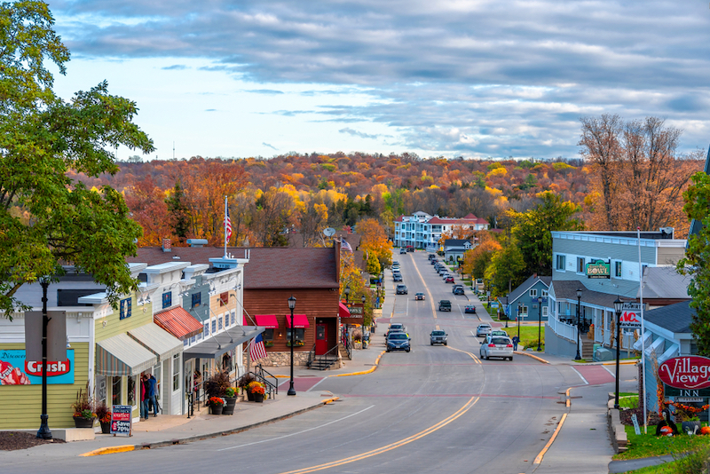 Sister Bay Town street view in Door County of Wisconsin. Photo by Shutterstock.