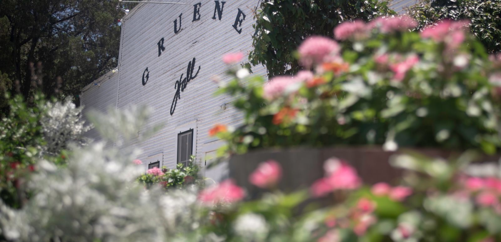 Gruene Hall in Texas. Photo via Shutterstock.