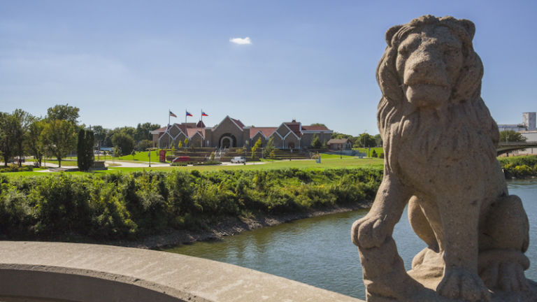 Cedar Rapids, Iowa - August 17, 2014: The National Czech & Slovak Museum & Library is a museum and library of Czech and Slovak history, here viewed from the 16th Ave. bridge. Photo via Shutterstock.