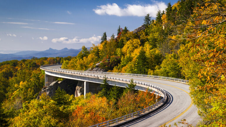 Blue Ridge Parkway. Photo via Shutterstock.