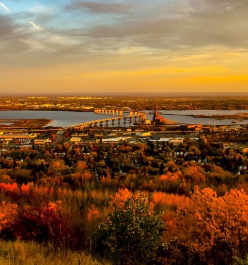 Duluth, Minn. Photo via Shutterstock.