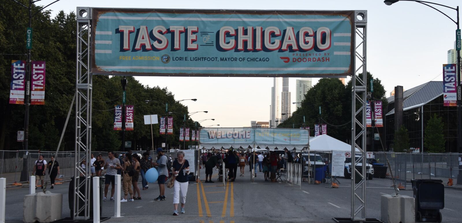 Taste of Chicago. Photo via Shutterstock.