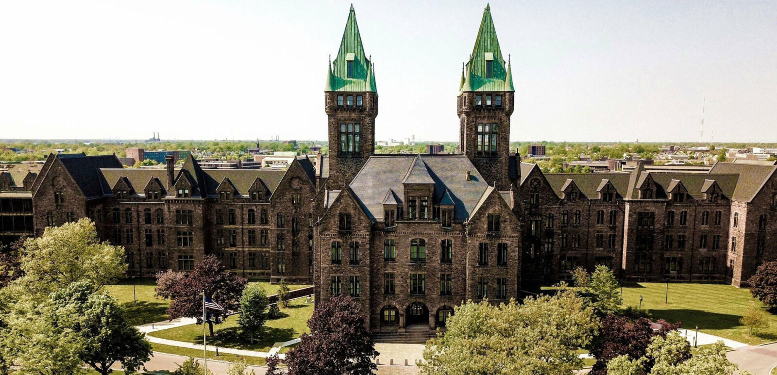 Richardson Hotel in Buffalo