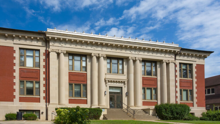 Carnegie Hall on the campus of Grinnell College. Photo via Shutterstock.