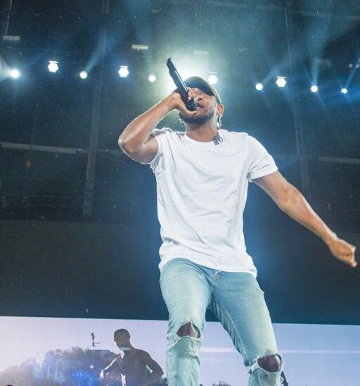 Kendrick Lamar performs live