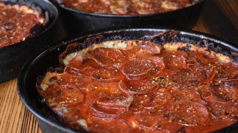 Pequod’s Pizza