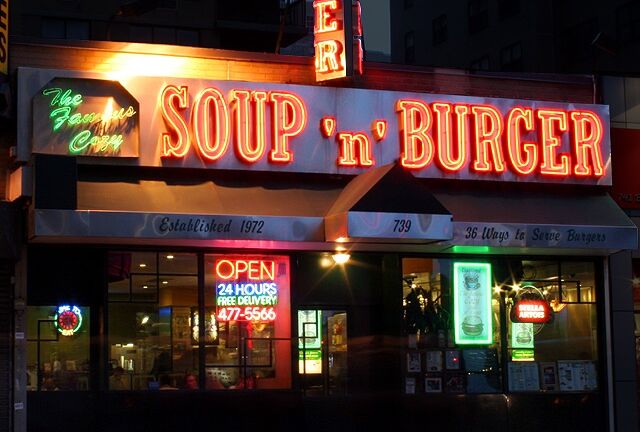Cozy Soup ‘n’ Burger