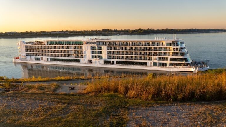 Natchez, Mississippi. Photo via Shutterstock.