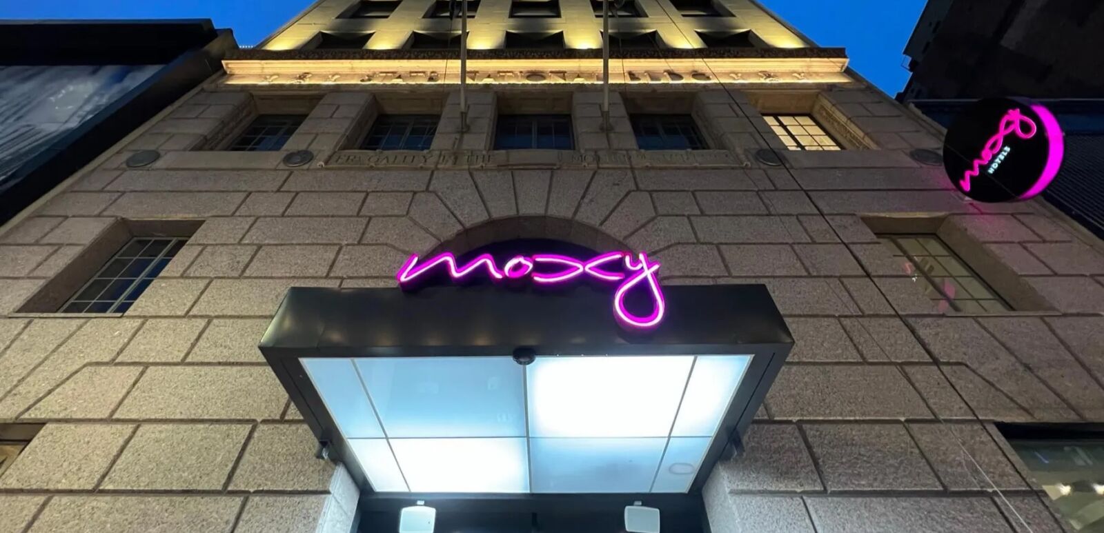 Moxy Houston