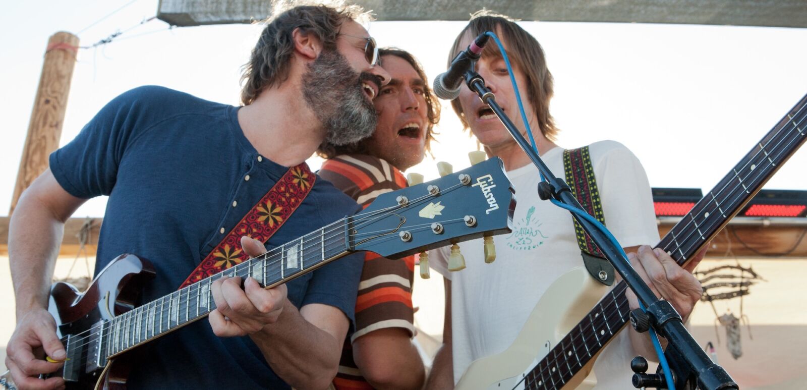 Ben Knight, Neal Casal and Brent Rademaker of Beachwood Sparks perform live.